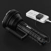 Đèn pin cầm tay WUBEN A1 20000 Lumen, một trong những đèn pin sáng nhất thế giới
