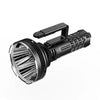 Đèn pin cầm tay WUBEN A1 20000 Lumen, một trong những đèn pin sáng nhất thế giới