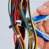 KNIPEX® KÌM CẮT CHÉO CHÍNH XÁC CHO ĐIỆN TỬ 79 02 125 S1 VÍ DỤ: ĐỂ MỞ CÁC ĐẦU NỐI CÁP NHỰA