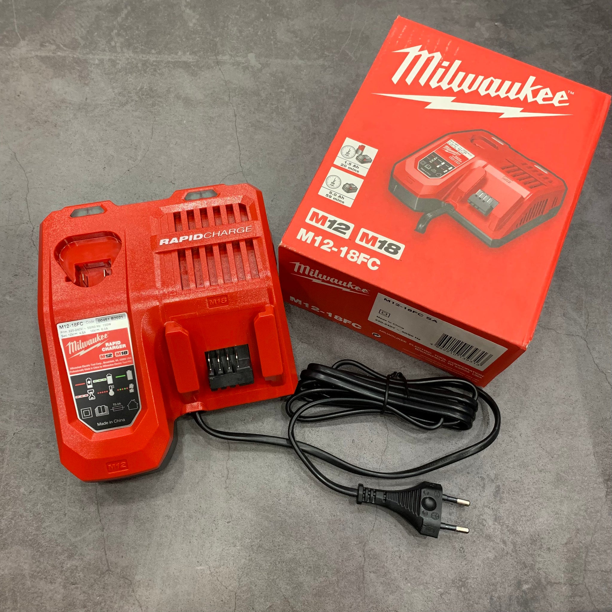 Fast Charger M12-18fc Milwaukee Imported From Germany – PHÚ
